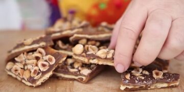 Christmas Crack Recipe made with Saltine Crackers